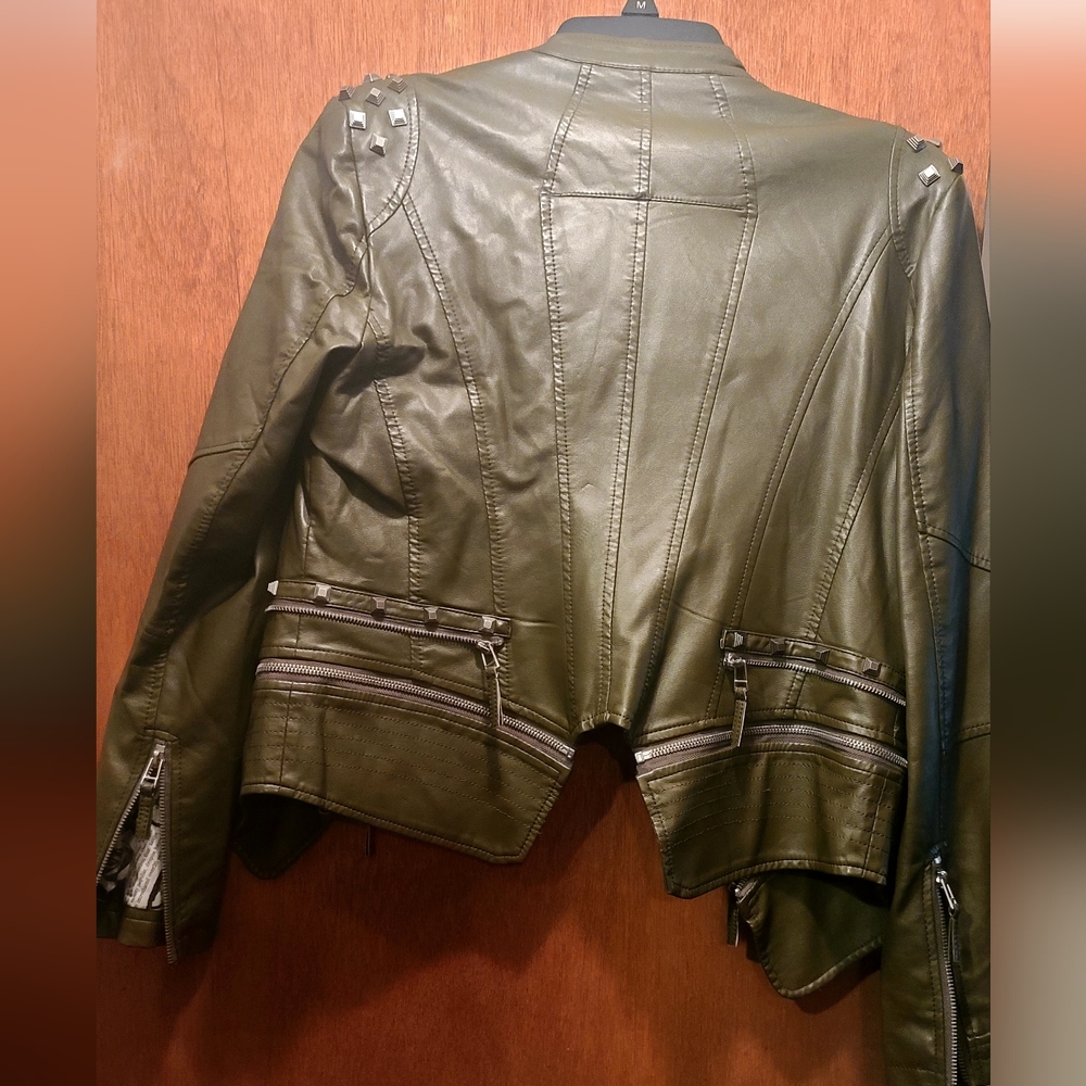 L&L Leisarely Life Collection Olive green Studded lined vegan leather jacket SzM - Picture 3 of 15